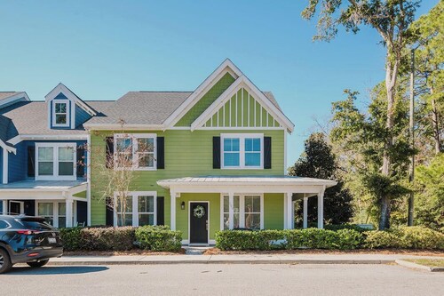 Mary Margaret Cottage - Spacious 4 Bed Coastal Home, Historic Old Town Bluffton