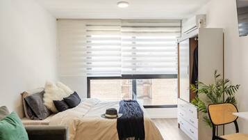 1 bedroom, WiFi, bed sheets