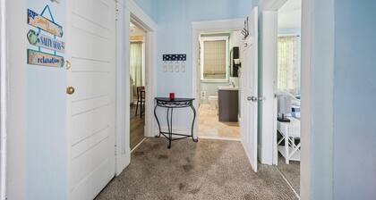 Soothing 3-bedroom apartment with AC in Wilmington