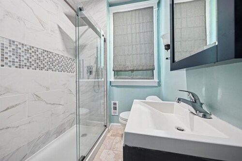 Soothing 3-bedroom apartment with AC in Wilmington