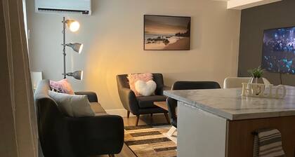 Luxury Walkout Suite