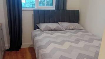 2 habitaciones, wifi gratis y ropa de cama
