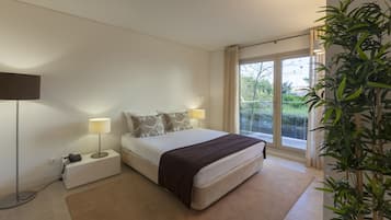 1 chambre, fer et planche Ă repasser, Wi-Fi gratuit, draps fournis