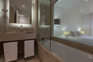 Secadora de cabello y toallas 