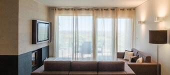 2 Apts: Troia Retreat: Great for Families - Beach, Spa, Close to Praia Atlântica