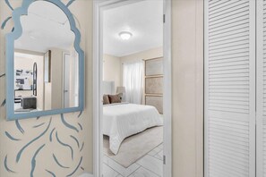 3 chambres, fer et planche à repasser, Wi-Fi gratuit, draps fournis