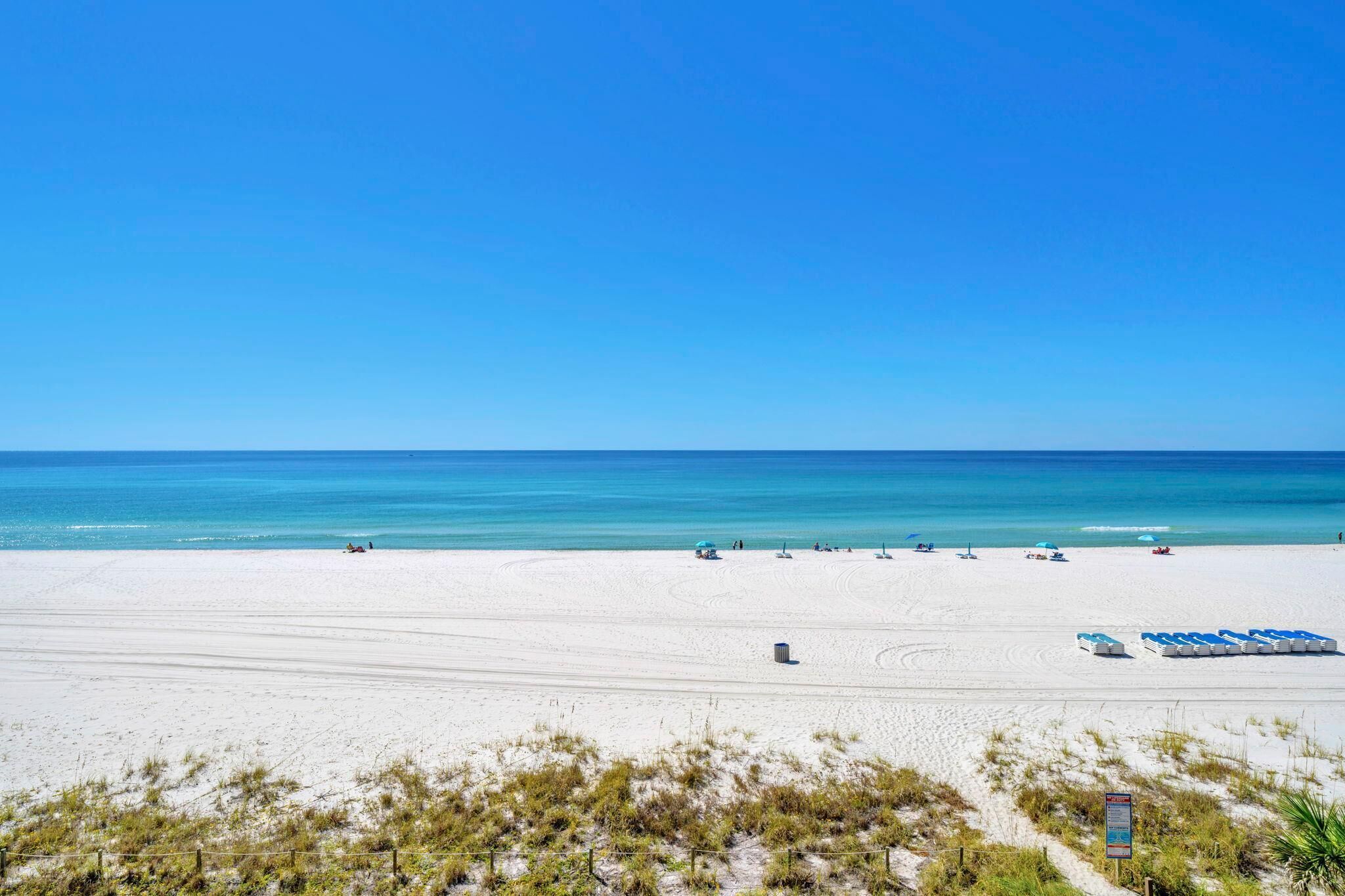 Condo, varias camas (Seachase E301) | Playa | En la playa 