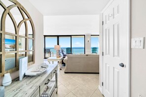 Condo, Multiple Beds (Seachase E301) | Interior