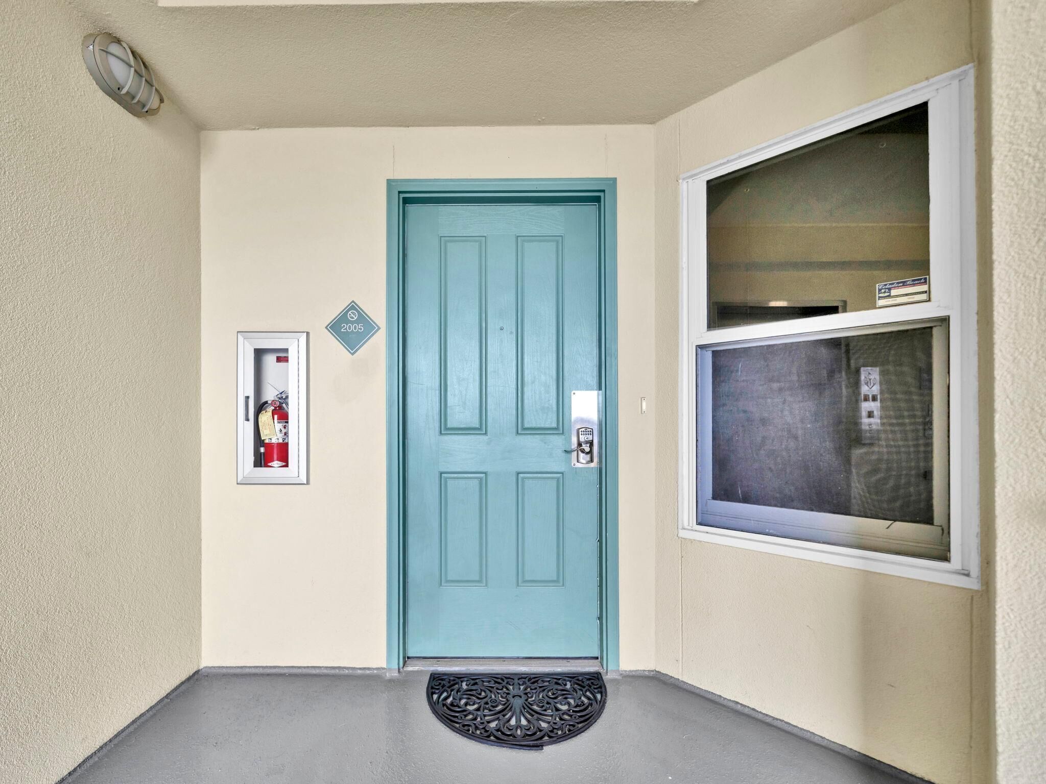 Condo, Multiple Beds (Celadon 2005) | Interior