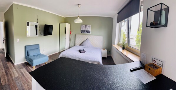 1 bedroom, iron/ironing board, WiFi