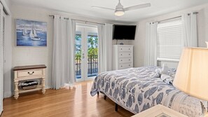 4 bedrooms, iron/ironing board, free WiFi, bed sheets - Ocean Dj Blue  Duck Key Waterfront Escape (Duck Key)