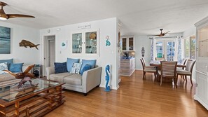 TV - Ocean Dj Blue  Duck Key Waterfront Escape (Duck Key)