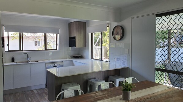 Fridge, microwave, oven, dishwasher