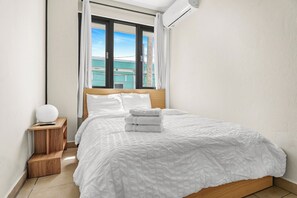 2 bedrooms, iron/ironing board, WiFi, bed sheets - Loíza Luxe (San Juan)