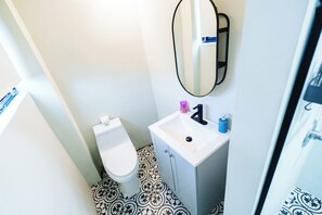 Hair dryer, towels, soap, shampoo - Loíza Luxe (San Juan)