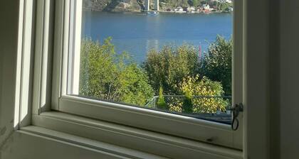 Lovely 1-bedroom apartment in Stathelle with sea view