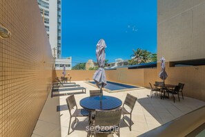 Basic Apartment | Outdoor dining