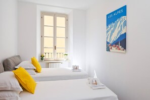 Apartment, 2 Bedrooms, Accessible, Balcony