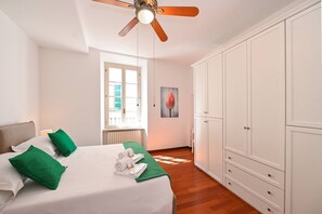 Apartamento, 2 habitaciones, accesible para personas con discapacidad, balcón | 3 dormitorios