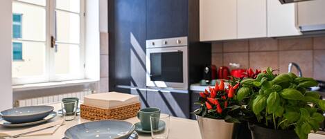 Apartment, 2 Bedrooms, Accessible, Balcony | Interior