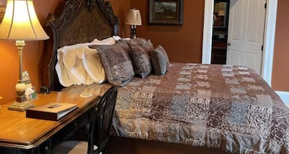 Riverside Inn Bed and Breakfast
