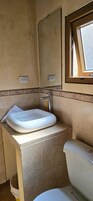 Double Room Single Use | Bathroom