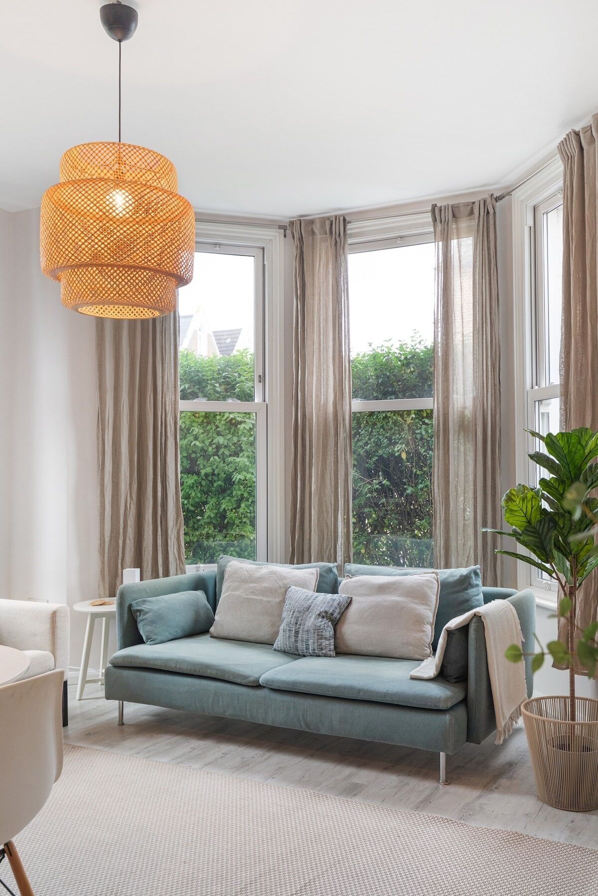 Televisión, videojuegos y libros 