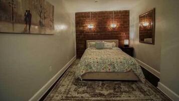 1 bedroom, iron/ironing board, WiFi