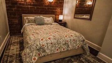 1 bedroom, iron/ironing board, WiFi