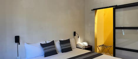 Family Suite | In-room safe, iron/ironing board, free WiFi