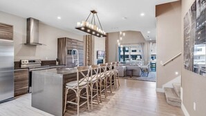 Interior - 3 BD/ 3.5 BA/ Magic Village Views (7540 BD) (Kissimmee)