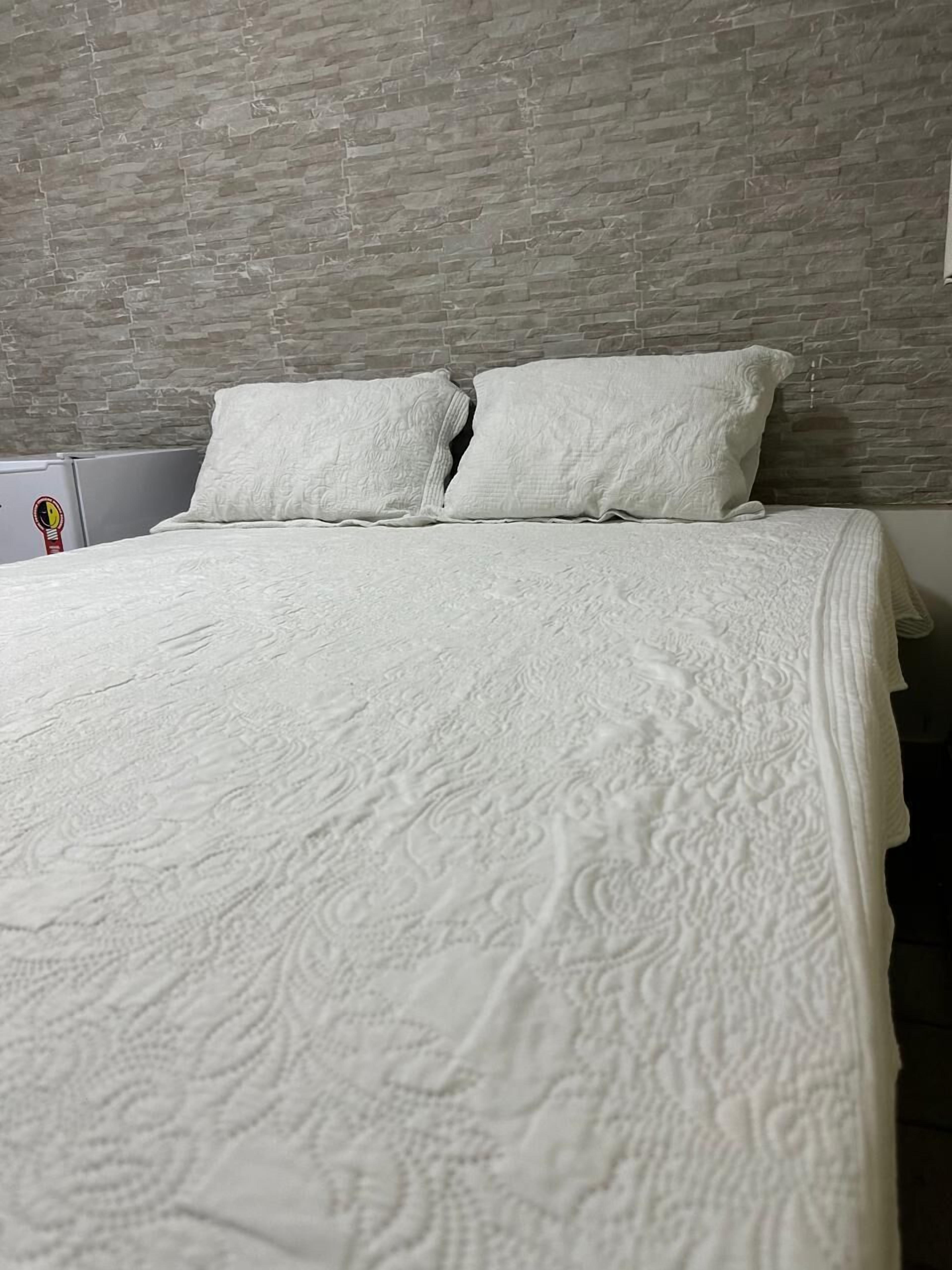 Basic Double Room, Pool View | Room amenity