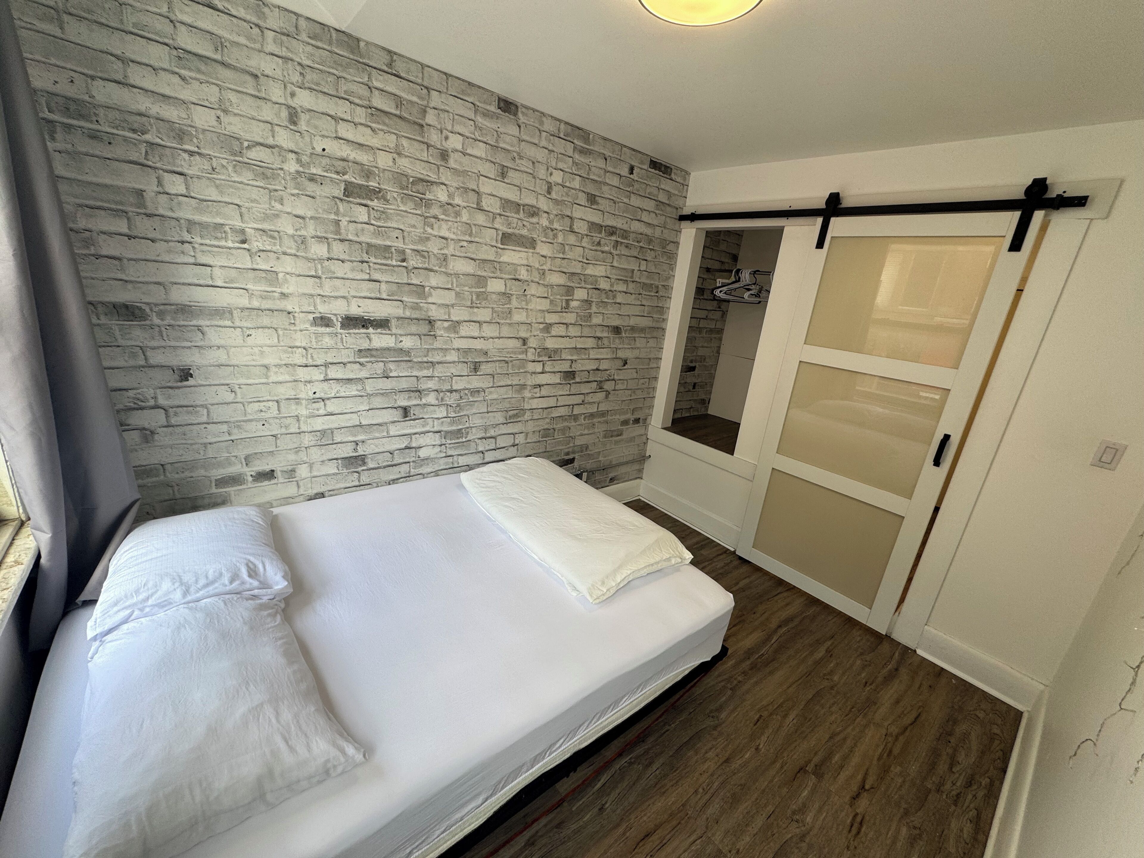 1 habitación, wifi y ropa de cama 