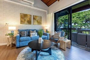 Smart TV, books - New - Saltwater Pool/Pickelball&Tennis/150 Steps to Beach/AC/Hotel Linens (Kihei)