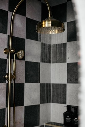 Hair dryer - the tiny burrow ~ magical fleurieu escape (Aldinga)