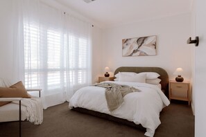 5 室のベッドルーム、アイロン / アイロン台、旅行用ベビーベッド、WiFi