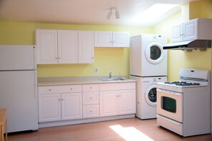 Microwave, stovetop