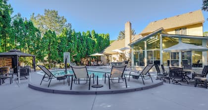 Indoor & Outdoor Entertainment! Luxe Michigan Home