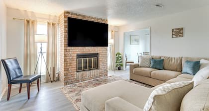 South OKC Home w/ Hot Tub-Game Room: 18 Mi to OU!