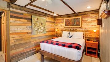 2 bedrooms, internet, bed sheets