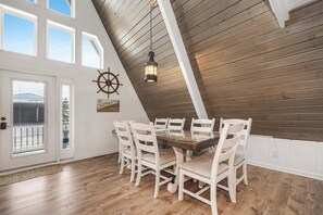Dining - Unique A-Frame Beach House: 'The Beacon at OIB' (Ocean Isle Beach)