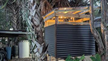 Enceinte de lâhĂ©bergement