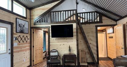 Dinosaur Valley RV Park Cabin 7