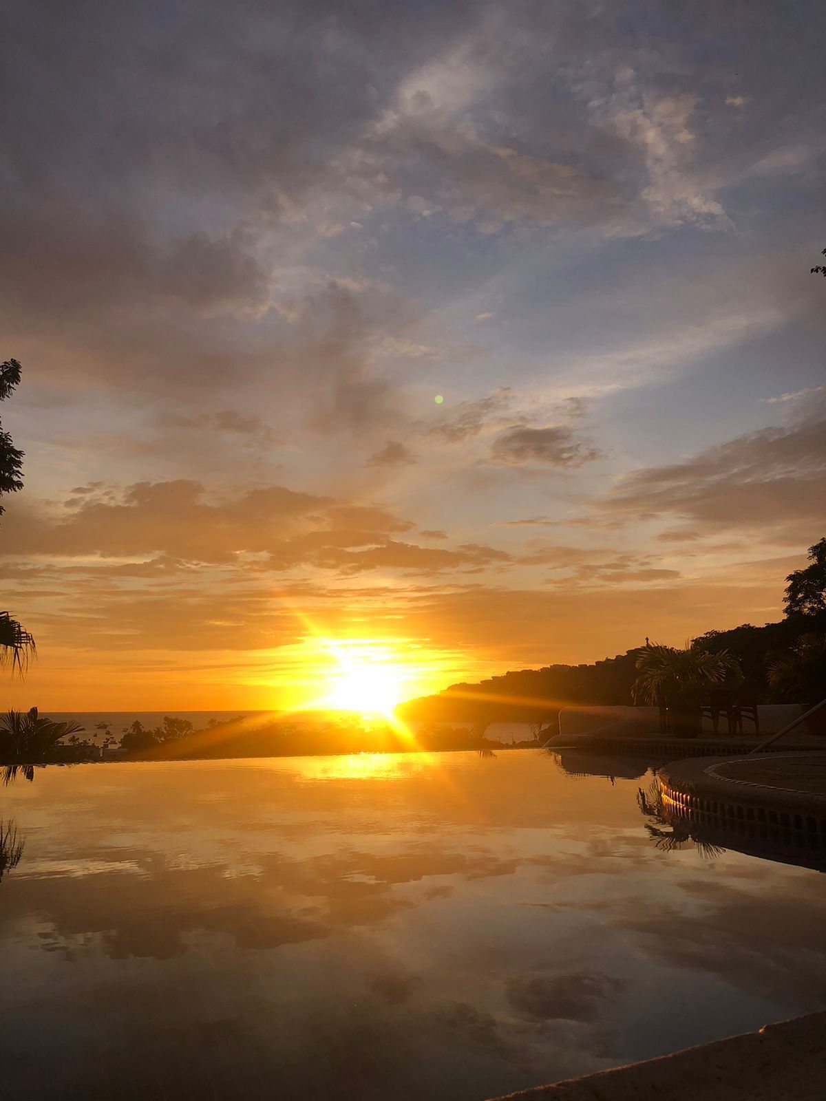 3 albercas al aire libre 