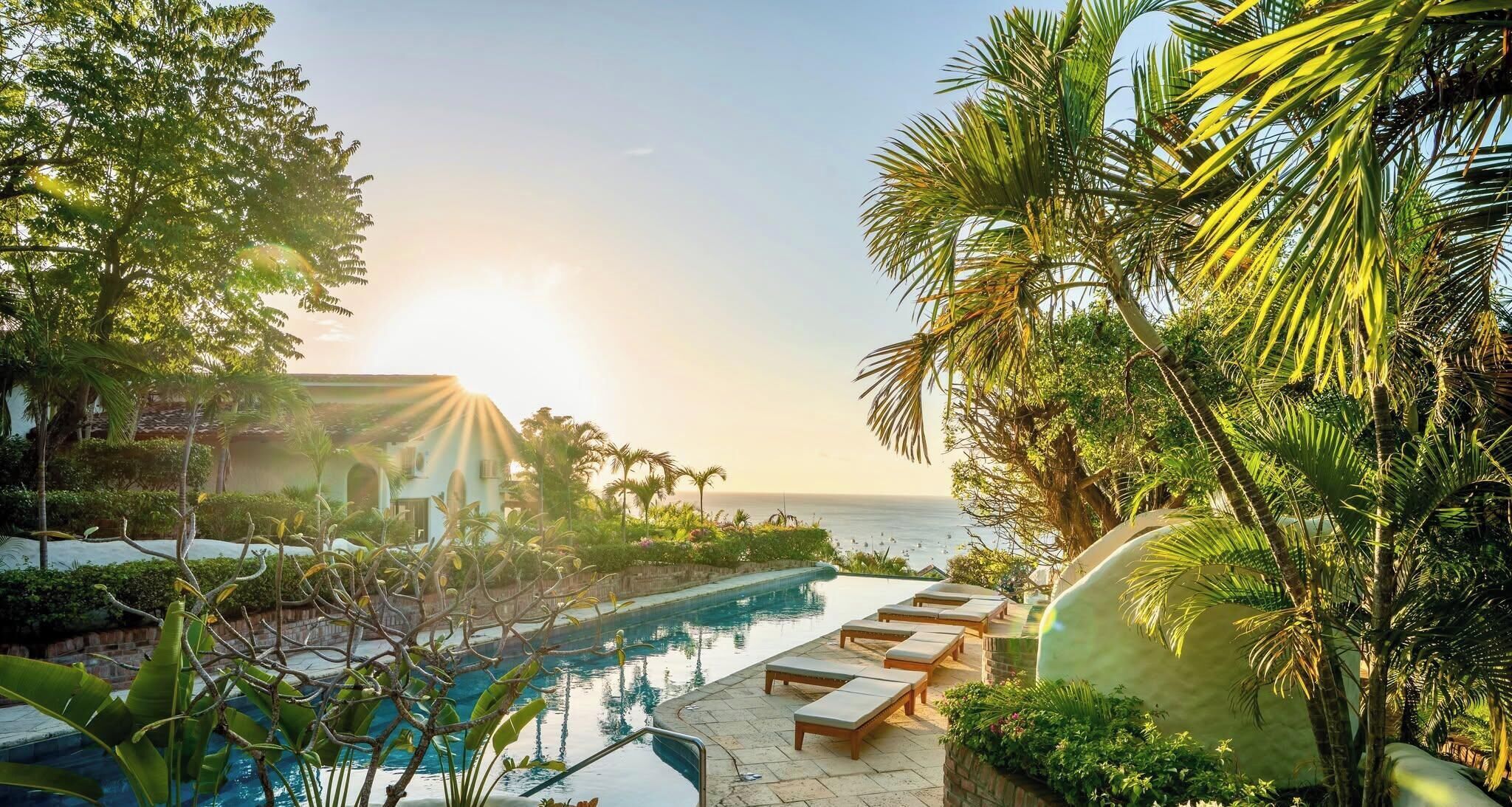 3 outdoor pools