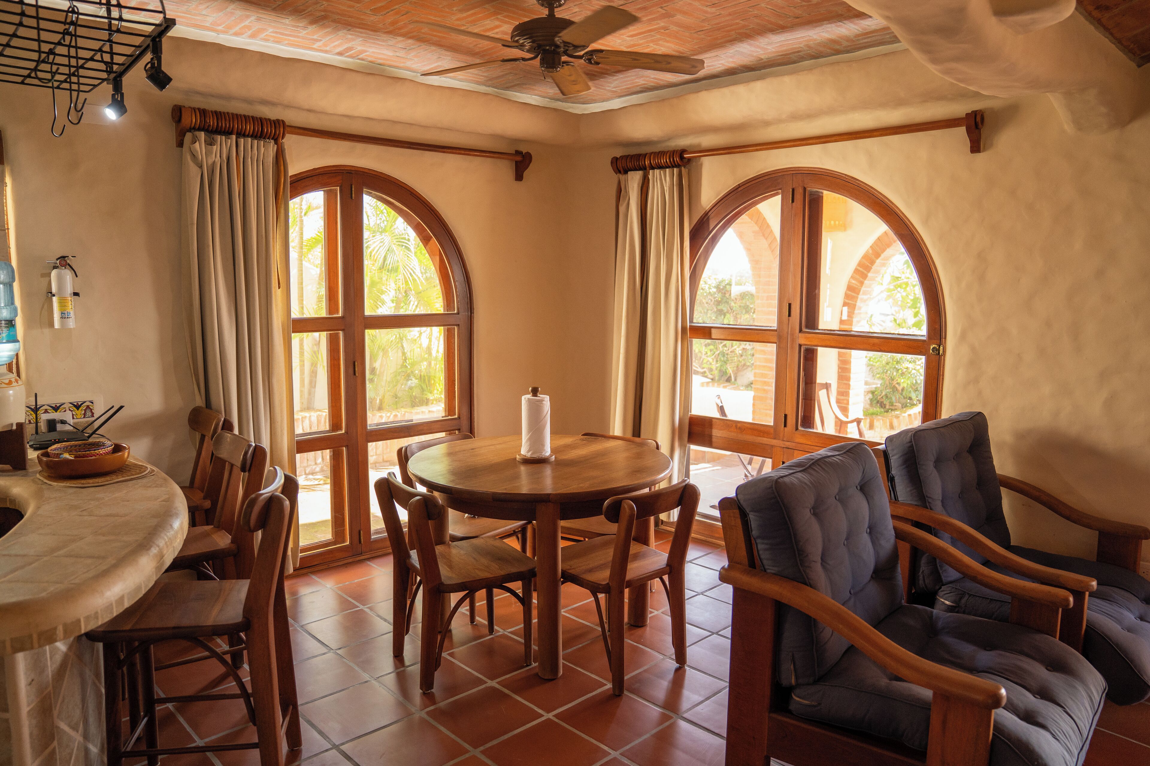 Estudio Confort, vista a la ciudad | Cocina privada | Frigobar, microondas, lavavajillas y utensilios de cocina 