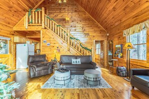 スマートテレビ、暖炉