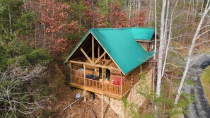 Exterior - Cozy Secluded Cabin with Hot Tub (Gatlinburg)