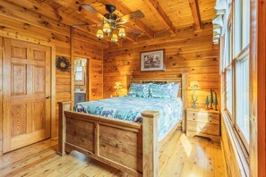 2 室のベッドルーム、アイロン / アイロン台、旅行用ベビーベッド、WiFi (無料)