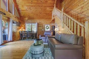 Smart TV, fireplace, video games
